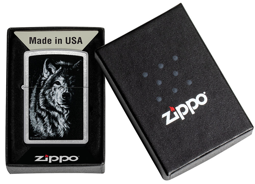 Зажигалка ZIPPO Shadow Wolf с покрытием Street Chrome, латунь/сталь, серебристая, матовая, 38x13x57