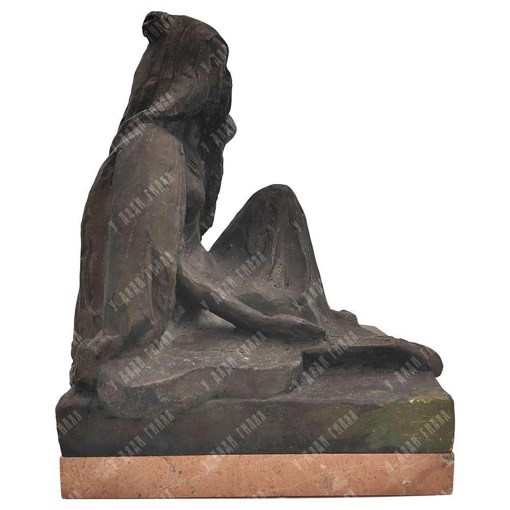 Динес Ю. С. Памятник Розе Джелакаевой. Бронза, литьё. 1985