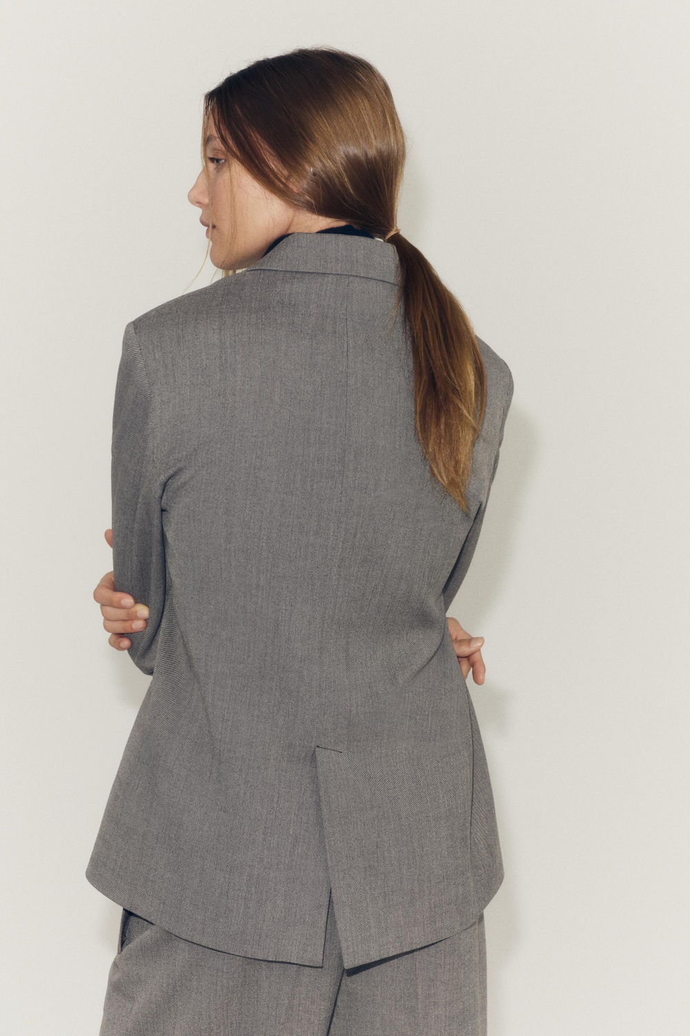 ZARA ДВУБОРТНЫЙ БЛЕЙЗЕР — ZW COLLECTION, КОРИЧНЕВЫЙ МЕЛАНЖ