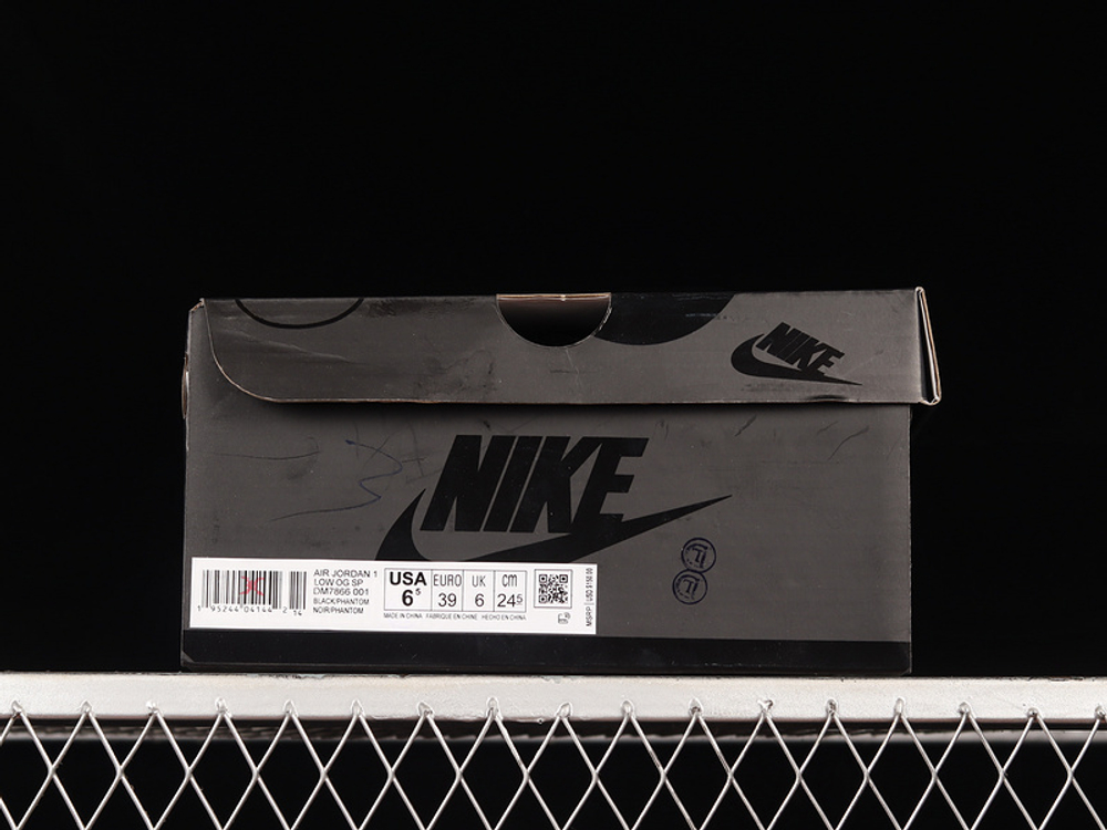 Jordan 1 Retro Low OG SP Travis Scott Black Phantom