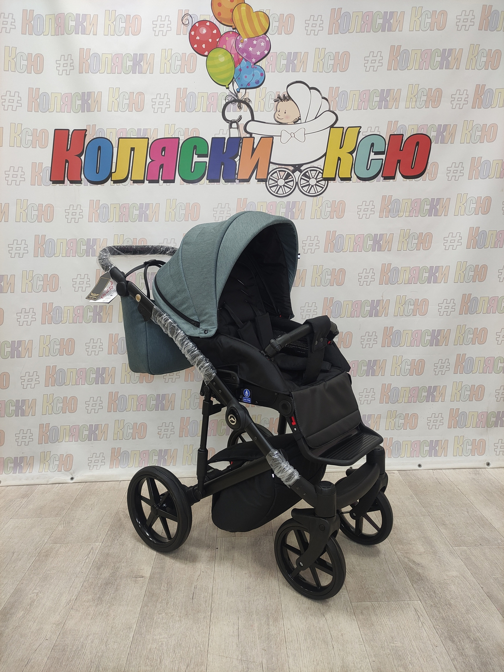 Коляска модульная Adamex Mobi Air M-PS72