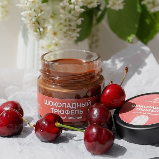 Шоколадный трюфель с пряной вишней, 120 г