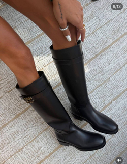 Сапоги Chanel