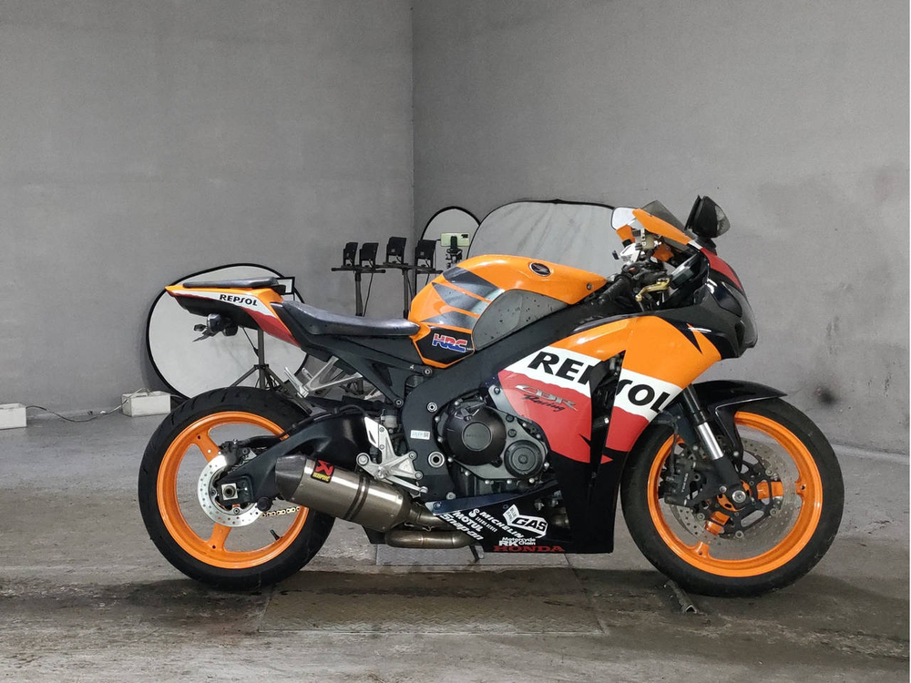 Honda CBR1000RR	2008