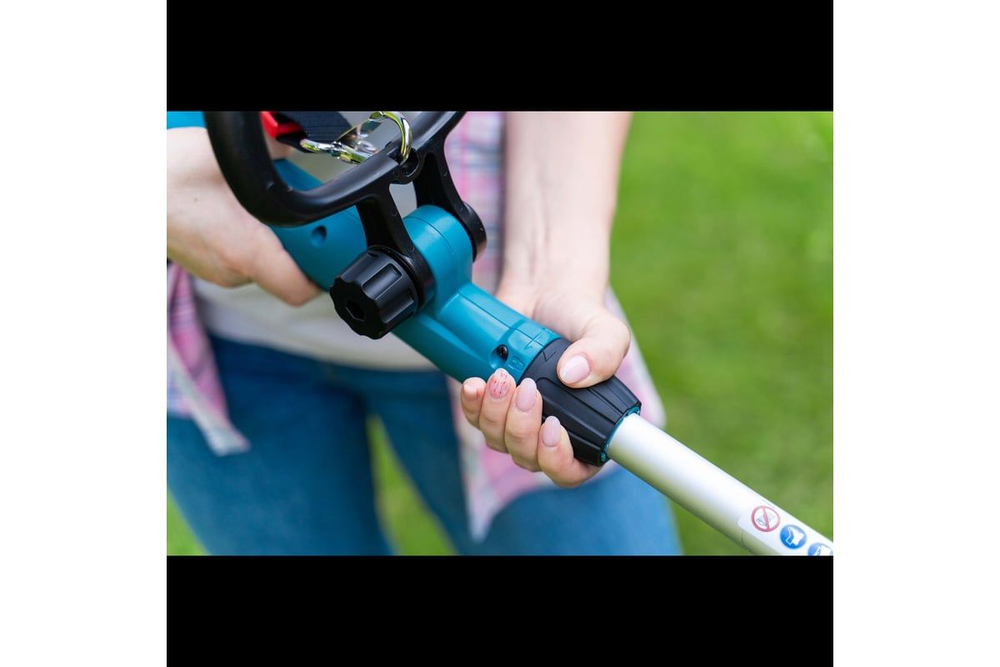 Триммер аккумуляторный Makita LXT 18В, 2в1 триммер/кромкорез, d-26см, телескоп штанг, BL1815N, DC18SD DUR181SY