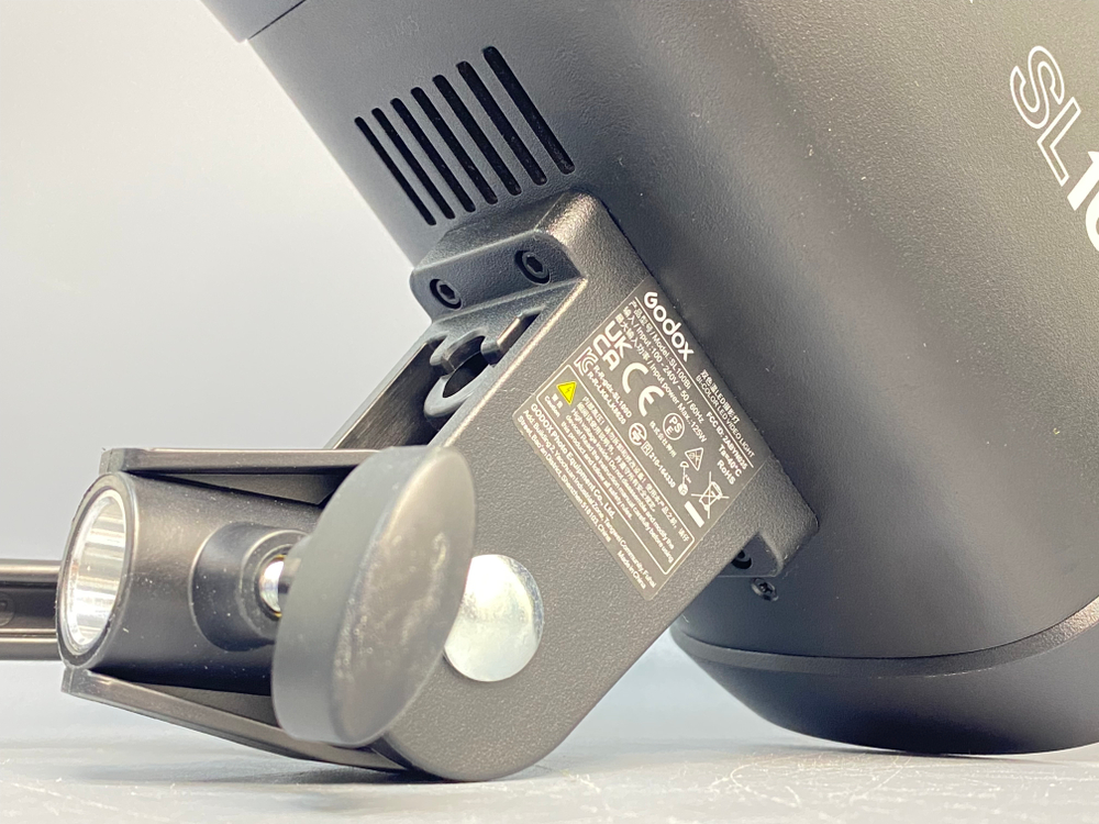 Godox SL100Bi