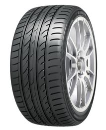 235/45R19