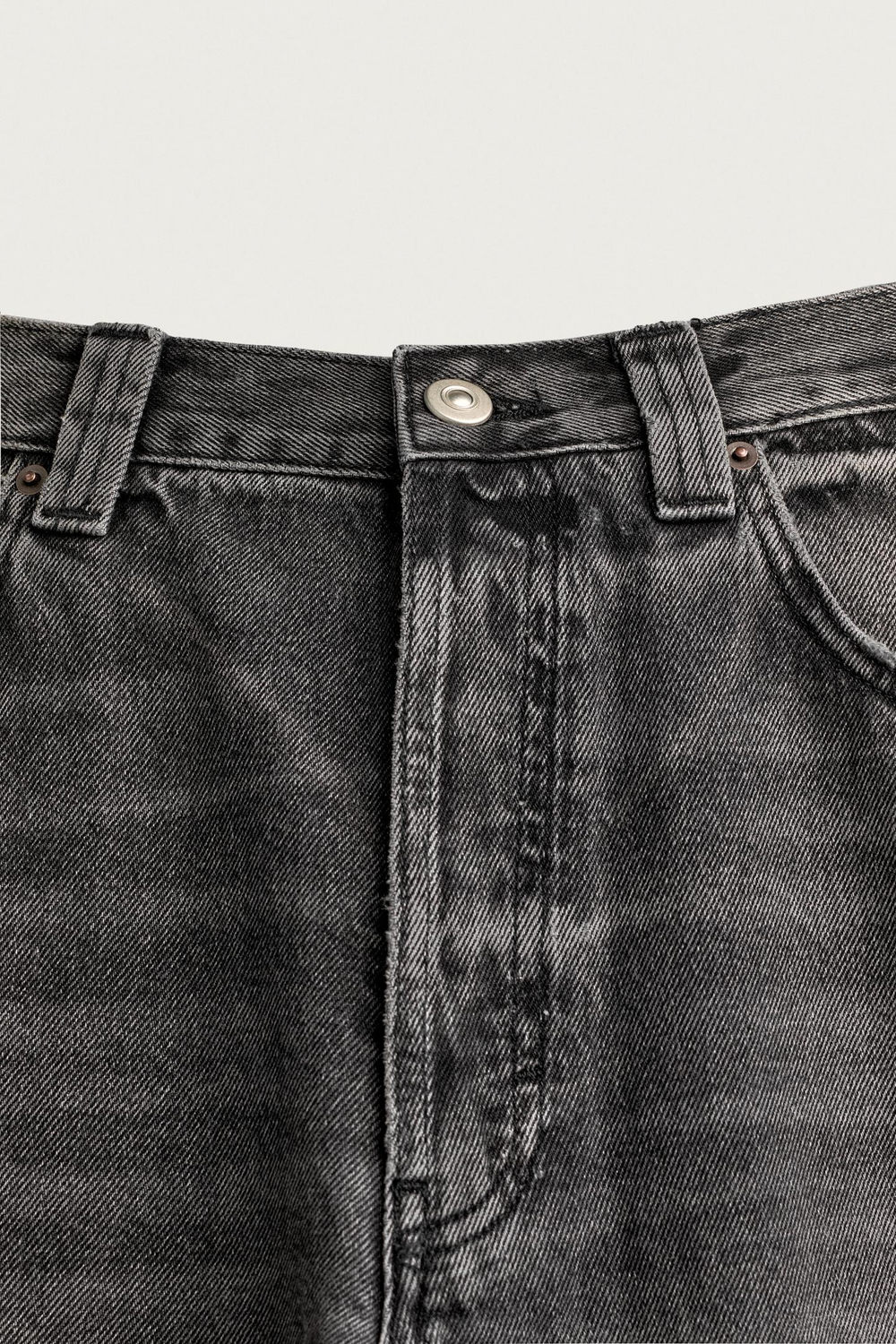 ZARA ДЖИНСОВЫЕ ШОРТЫ BAGGY FIT, СЕРЫЙ