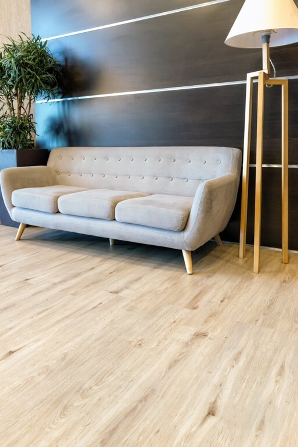 Кварцвиниловая плитка Alpine floor ULTRA ECO - Дуб Ваниль ЕСО 5-4 - Магазин напольных покрытий в Екатеринбурге. MAXI ПОЛ.