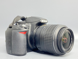 Nikon D3100 kit 18-55mm 30.200 кадров