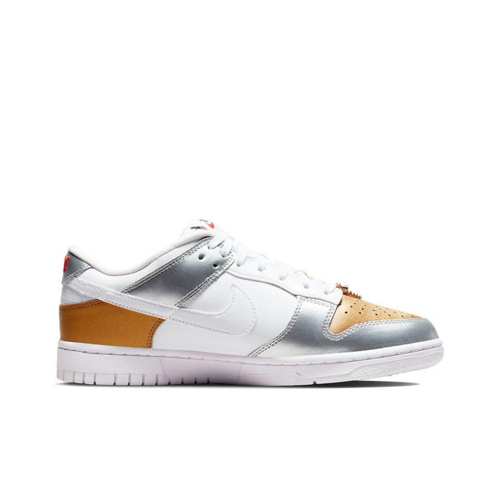 Кроссовки Nike Dunk Low Metallic