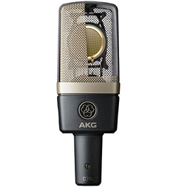 AKG C314 ST подобранная стереопара конденсаторых микрофонов C314. В комплекте: H85 держатель антивибрационный — 2шт, SA60 держатель — 2шт, W214 ветрозащита — 2шт, H50 cтереопланка с 2-мя втулками, кейс жесткий
