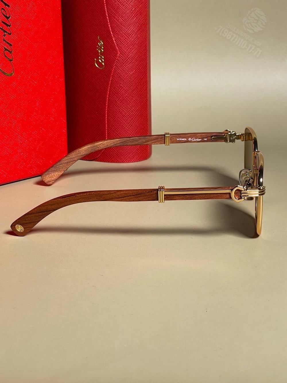 Солнечные очки Cartier