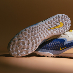TF / Nike Phantom 6 Low Elite / Fear Nothing