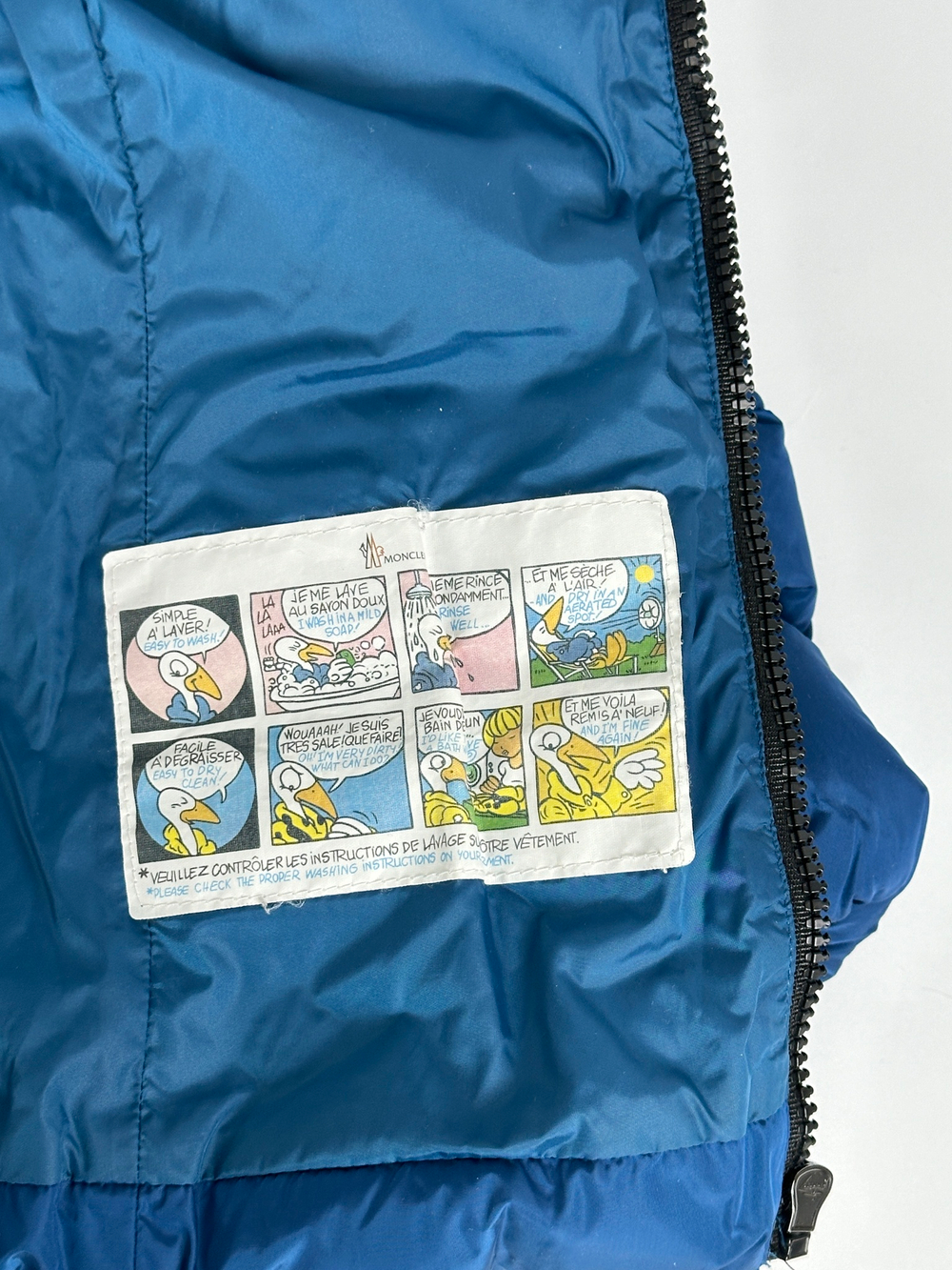 Пуховик Moncler