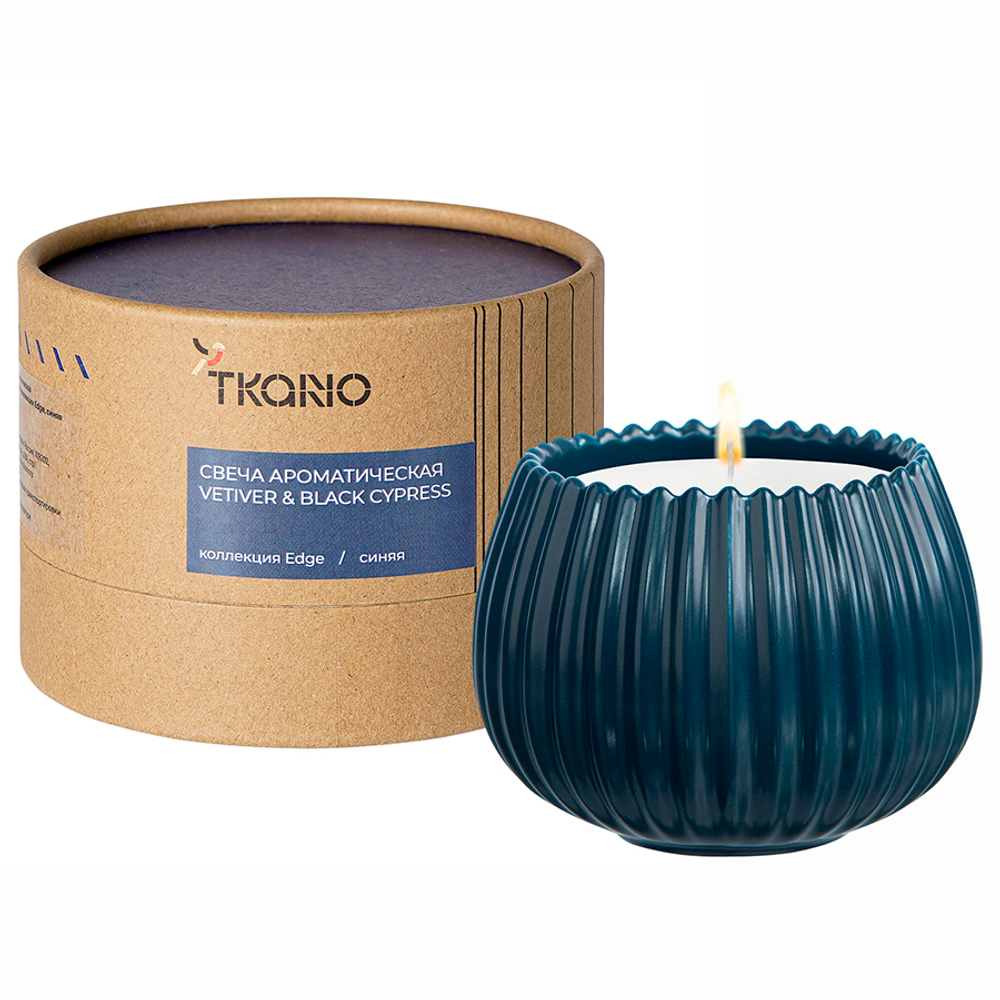 Свеча ароматическая Tkano Edge Vetiver & Black Cypress синяя 30ч