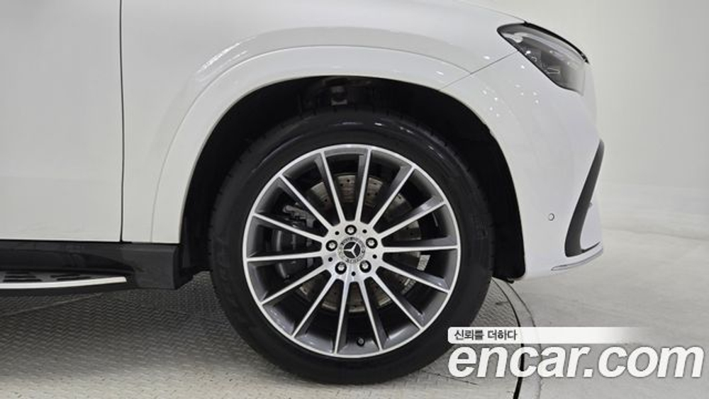 Mercedes-Benz GLE-Class GLE450 4MATIC — 2025