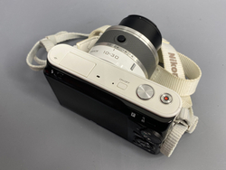 Nikon 1 J2 Double Zoom Kit