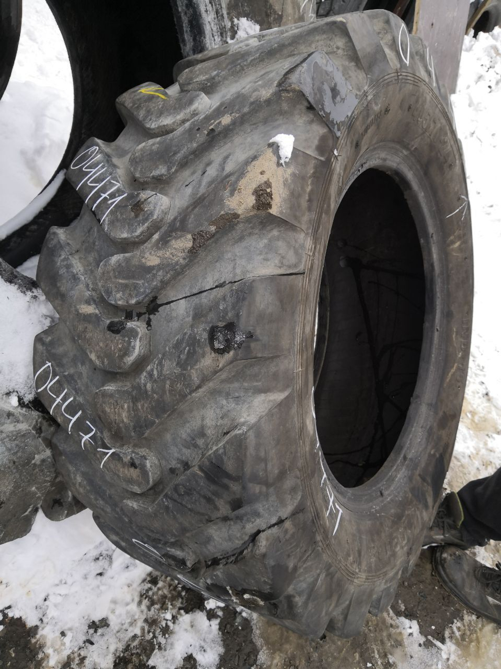 405/70-24 Petlas IND-15 шина б/у