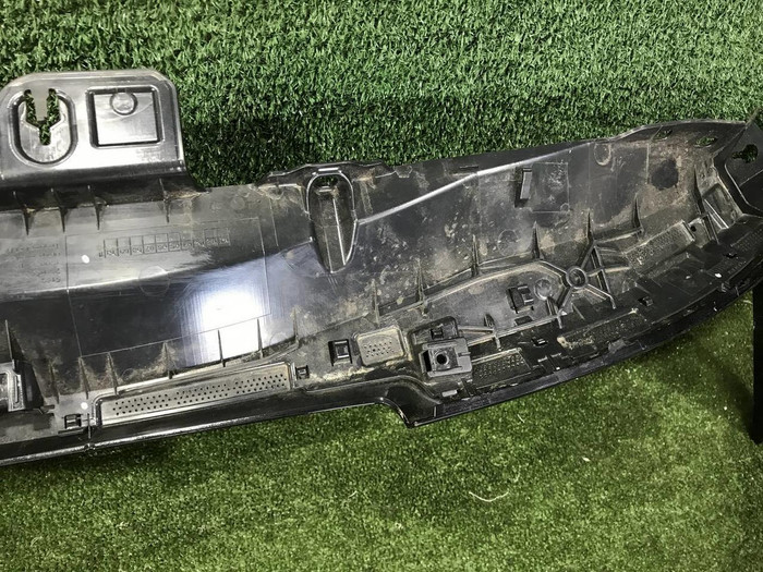 Кронштейн спойлера багажника BMW X1 F48 (15-22)
