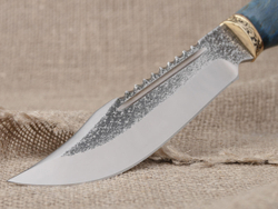 Нож "Алтай", сталь Bohler N690, рукоять синяя стабилизированная береза