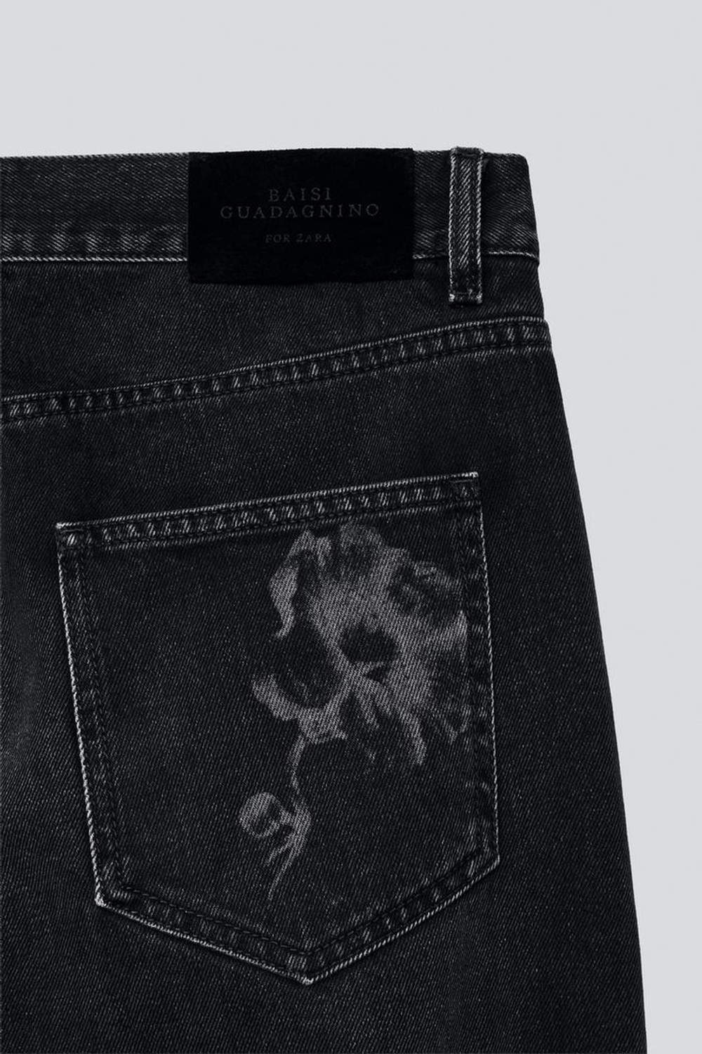 ZARA X BAISI GUADAGNINO ДЖИНСЫ СВОБОДНОГО КРОЯ С ПРИНТОМ, ЧЕРНЫЙ