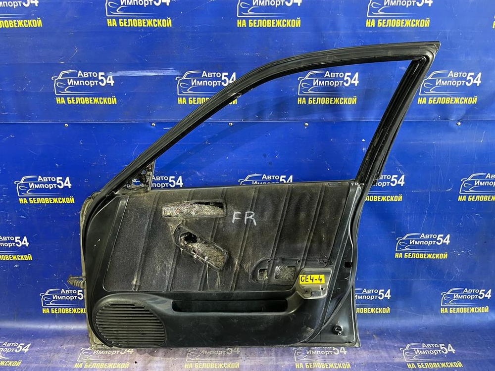 Дверь передняя правая Honda RAFAGA 1993