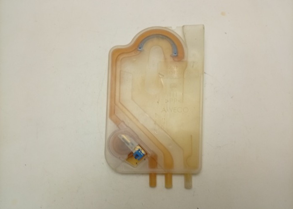 CISLI420 ктп16 Теплообменник для посудомоечной машины Hotpoint-Ariston 520520301390007 б/у