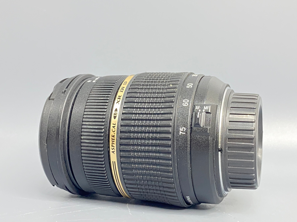 Tamron 28-75mm 2.8 Nikon Пыль внутри