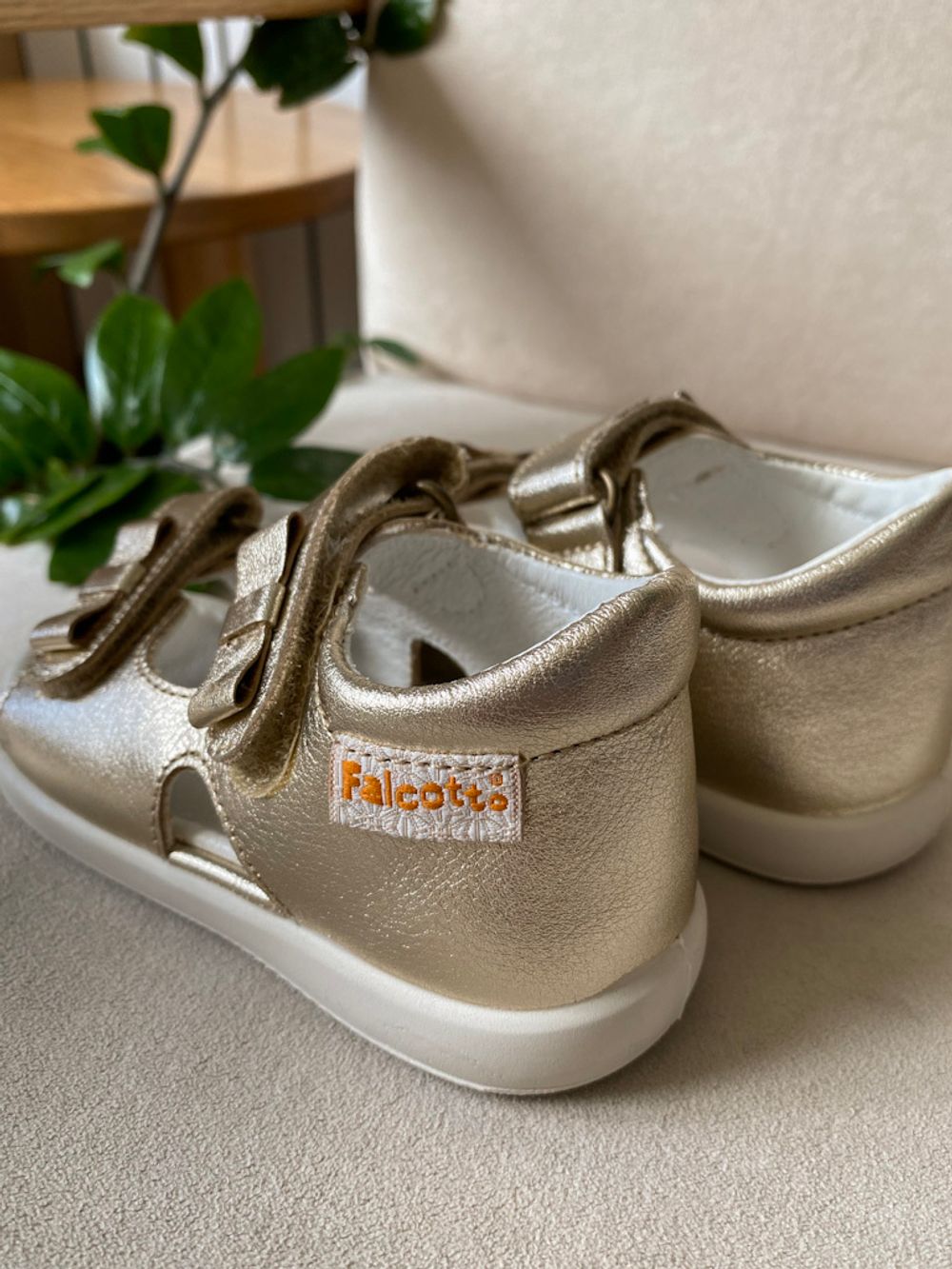 Новые босоножки Falcotto, 22