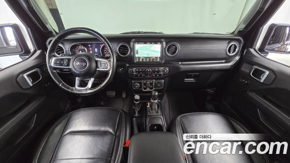 Jeep Wrangler (JL) 2.0 4 — 2021