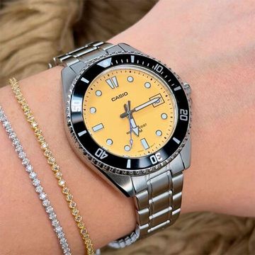 Наручные часы Casio MDV-10D-4A2VDF