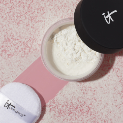 IT Cosmetics Bye Bye Pores Poreless Finish Loose Setting Powder - Рассветная пудра для бархатного вида кожи оттенок Translucent, 6 g