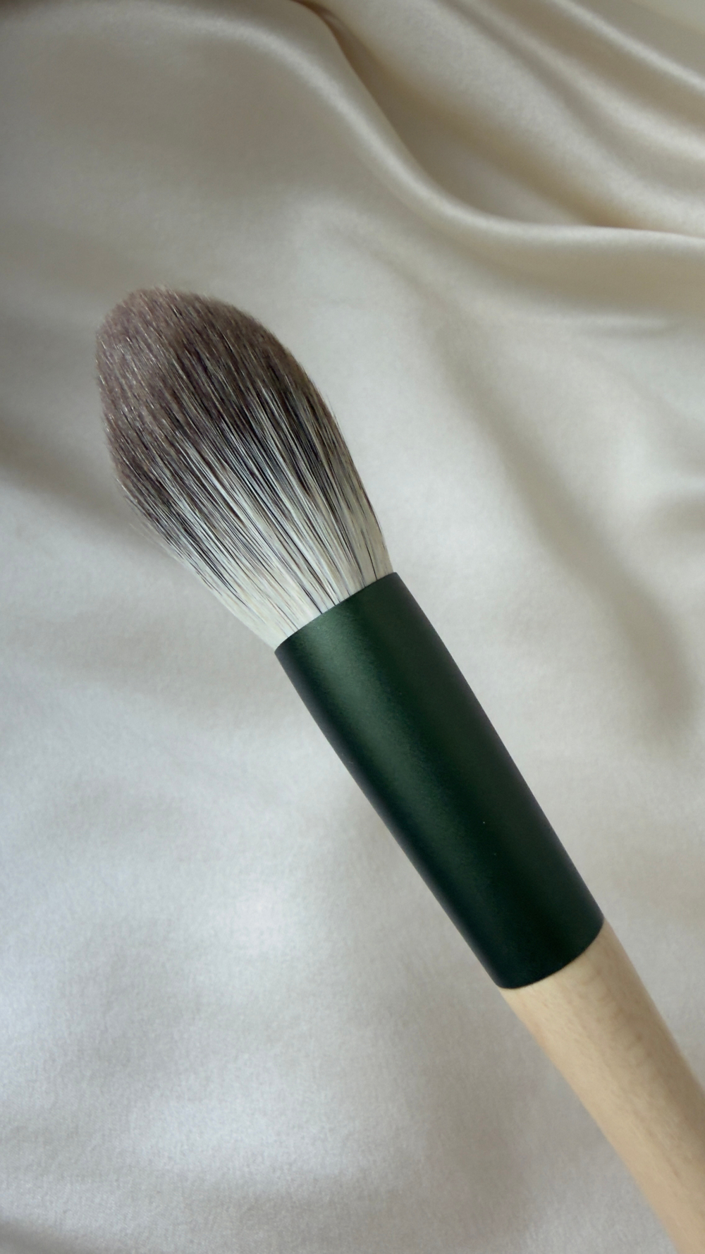 Кисть для румян FO-3, серия FO, Silver Fox