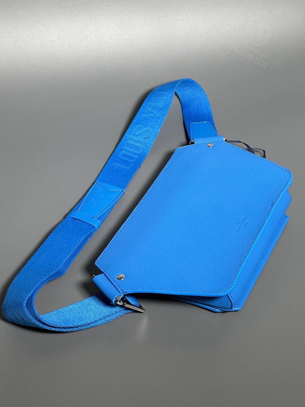 Сумка поясная Louis Vuitton Takeoff Sling