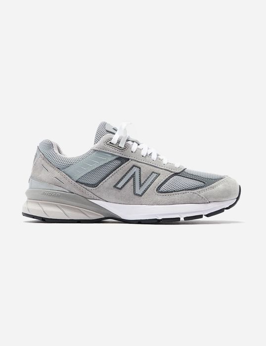 New Balance 990v5 