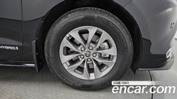 Toyota Sienna 2.5 Hybrid AWD — 2021