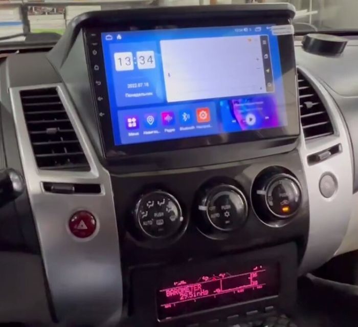 Магнитола для Mitsubishi L200, Pajero Sport 2006-2016 - AK334R9-MTK-LTE Android 10, SIM-слот