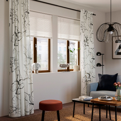 IKEA PELARKÖRSBÄR  (ИКЕА ПЕЛАРКЁРСБЭР)  -  Гардина, 2 шт. - белый/черный цветочный узор/на ленте 145х250 см