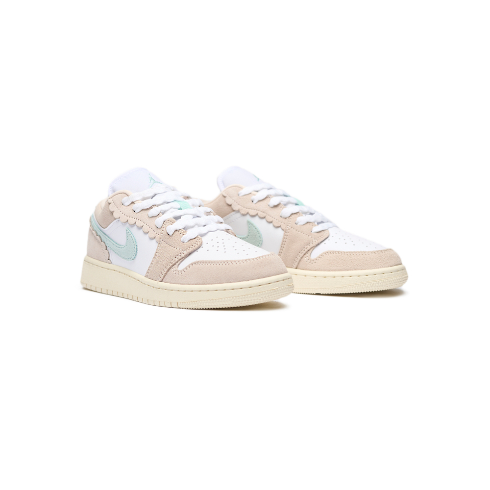 Кроссовки Jordan 1 Low GS "White Pink Soft Blue"