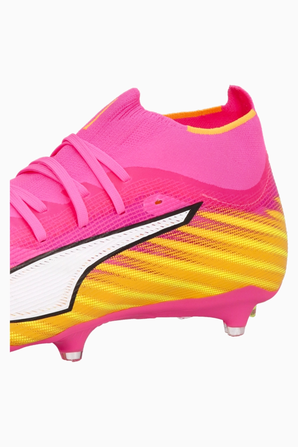 Бутсы Puma Ultra 6 Match+ FG/AG - розовый