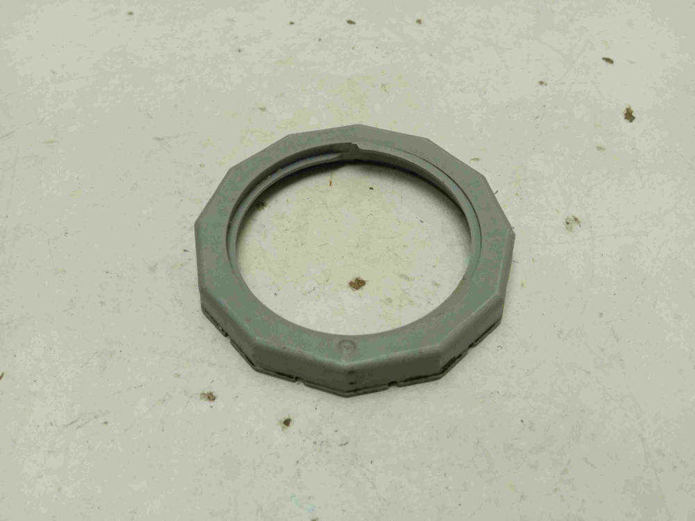 SMV50E30RU/97 ктп24 Гайка бачка для соли для посудомоечной машины Bosch SMV50E30RU/97 б/у