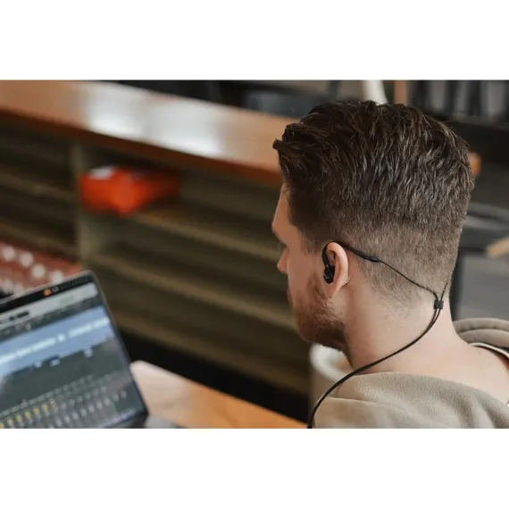 Beyerdynamic DT 71 IE Drum Bass Black