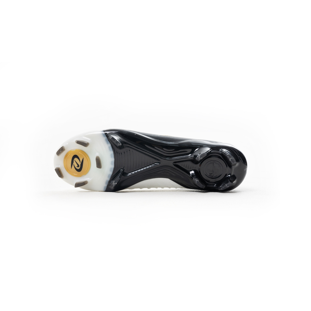 FG / Nike Phantom GX 2 Elite / White Black Gold