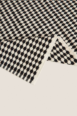 ZARA HOME РЕЛЬЕФНЫЙ КОВРИК ДЛЯ ВАННОЙ, ЧЕРНЫЙ