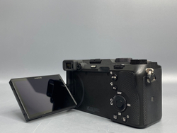 Sony A7C