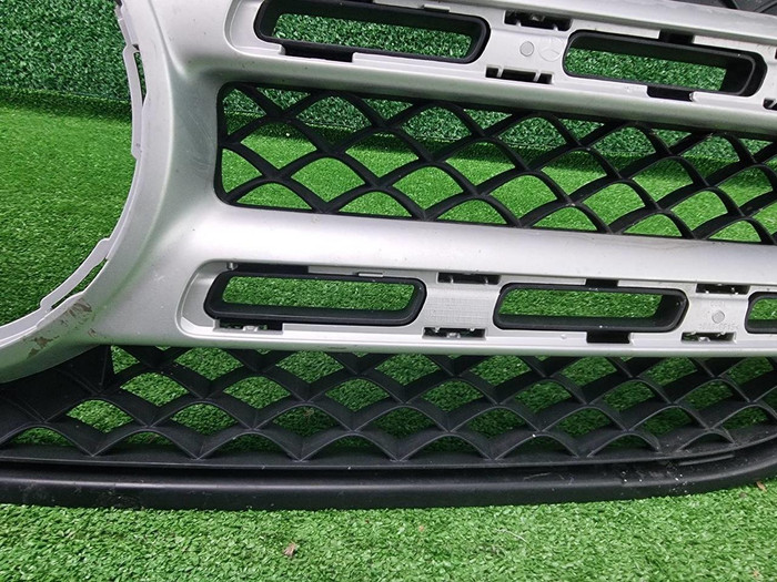Решетка радиатора Mercedes GLB X247 (2019-2023)
