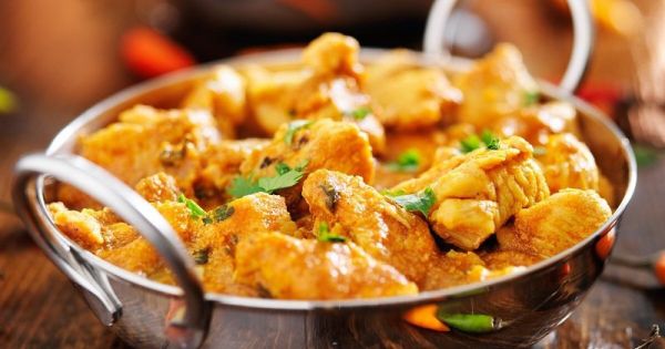 Курица с индийской сальса кари кадай Курица с индийской сальса кари кадай