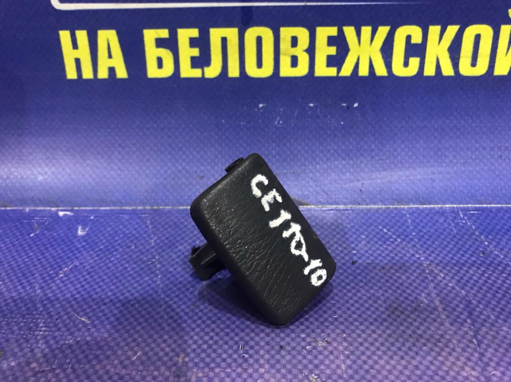 Бардачок пассажирский TOYOTA SPRINTER 1996