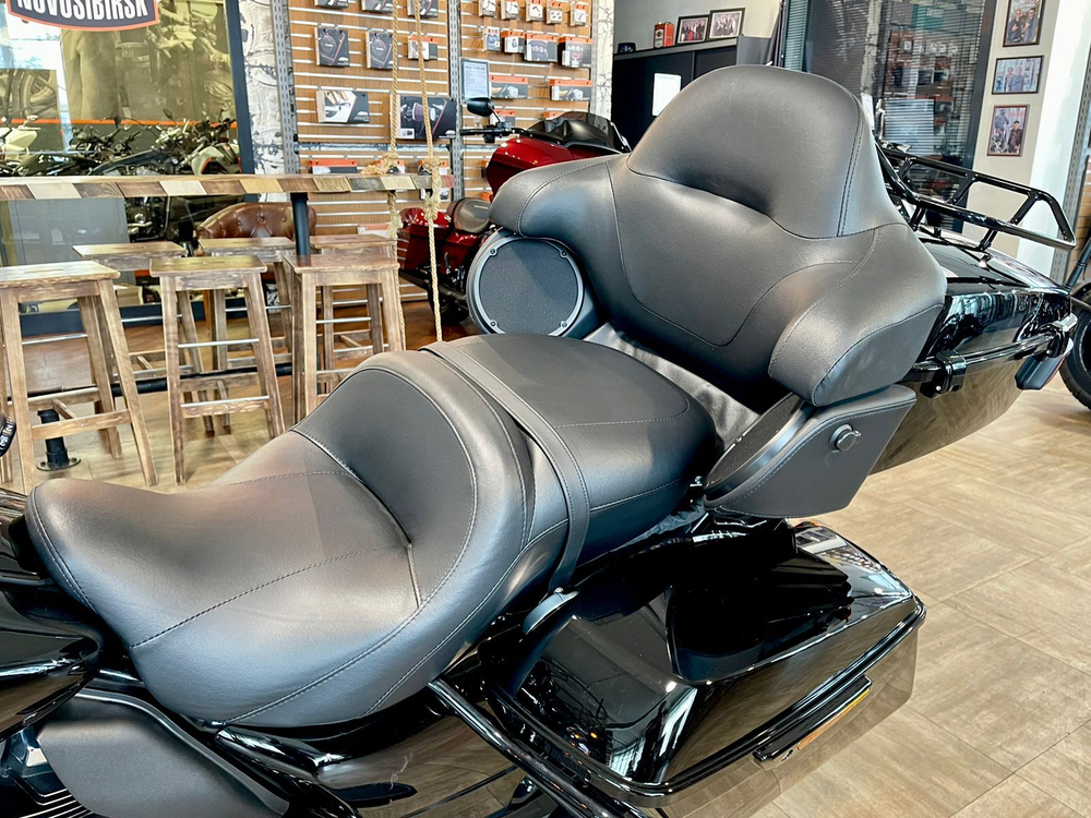 Road Glide Limited 114 Harley Davidson 2024